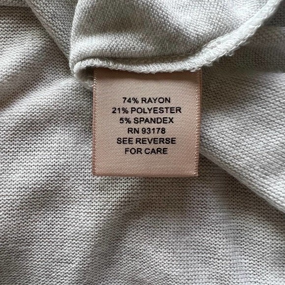 Philosophy ivory sweater 3/4 sleeve relax fit V neckline size L boho soft girl - Picture 15 of 15